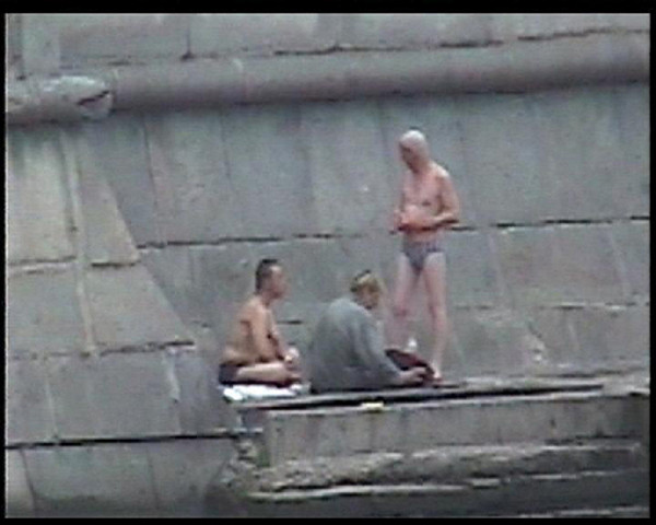 Anna Daučíková - Obyčajný voyerizmus – Piano trio v B-byte, Moskva 