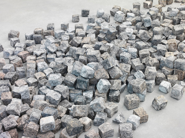 Anetta Mona Chisa & Lucia Tkacova - Clash! (installation view, KINDL – Centre for Contemporary Art, Berlin 