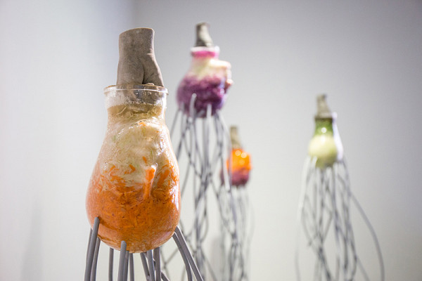 Anetta Mona Chisa & Lucia Tkacova - ooOOoOoooOOOOooOoOOOooOo (installation view Plusmínusnula gallery, Zilina) 